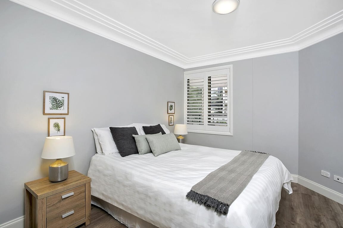 CHATS - Chatswood Convenience | Close To Transport Links