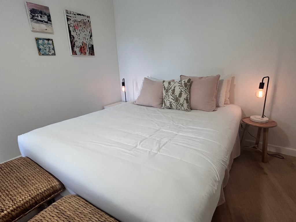 Deluxe Ground Floor Ocean View Apartment