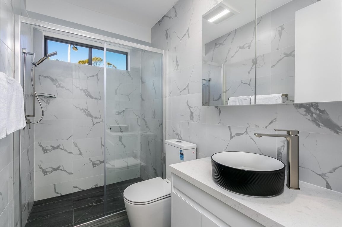 DY008 - Dee Why Comfort | Laidback Living By The Beach