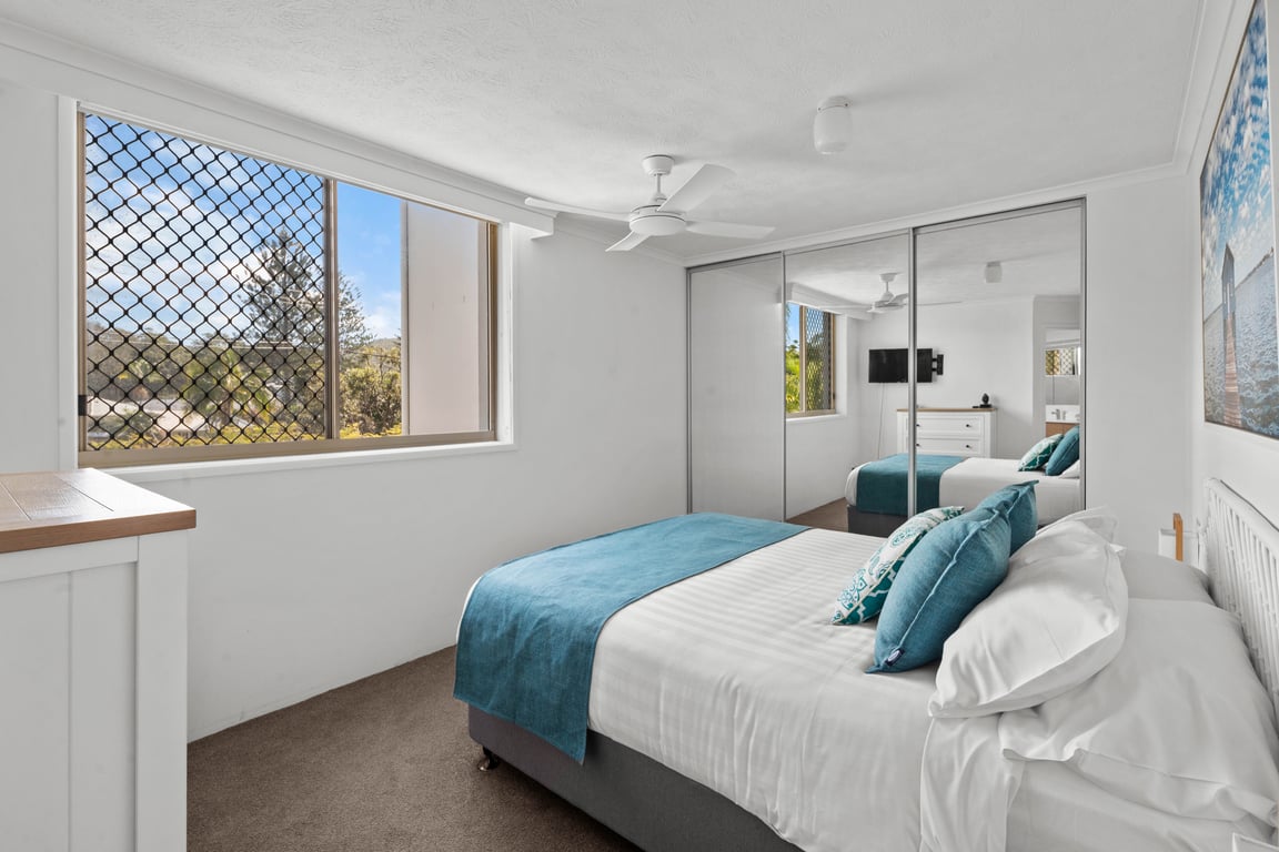 2 Bedroom Pool and Ocean Views 14 with A/C