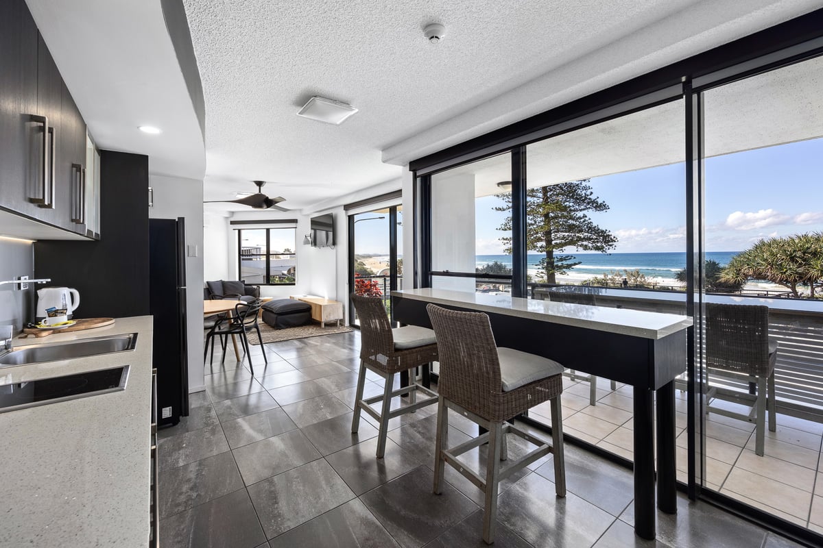 1 Bedroom Apartment Beachfront