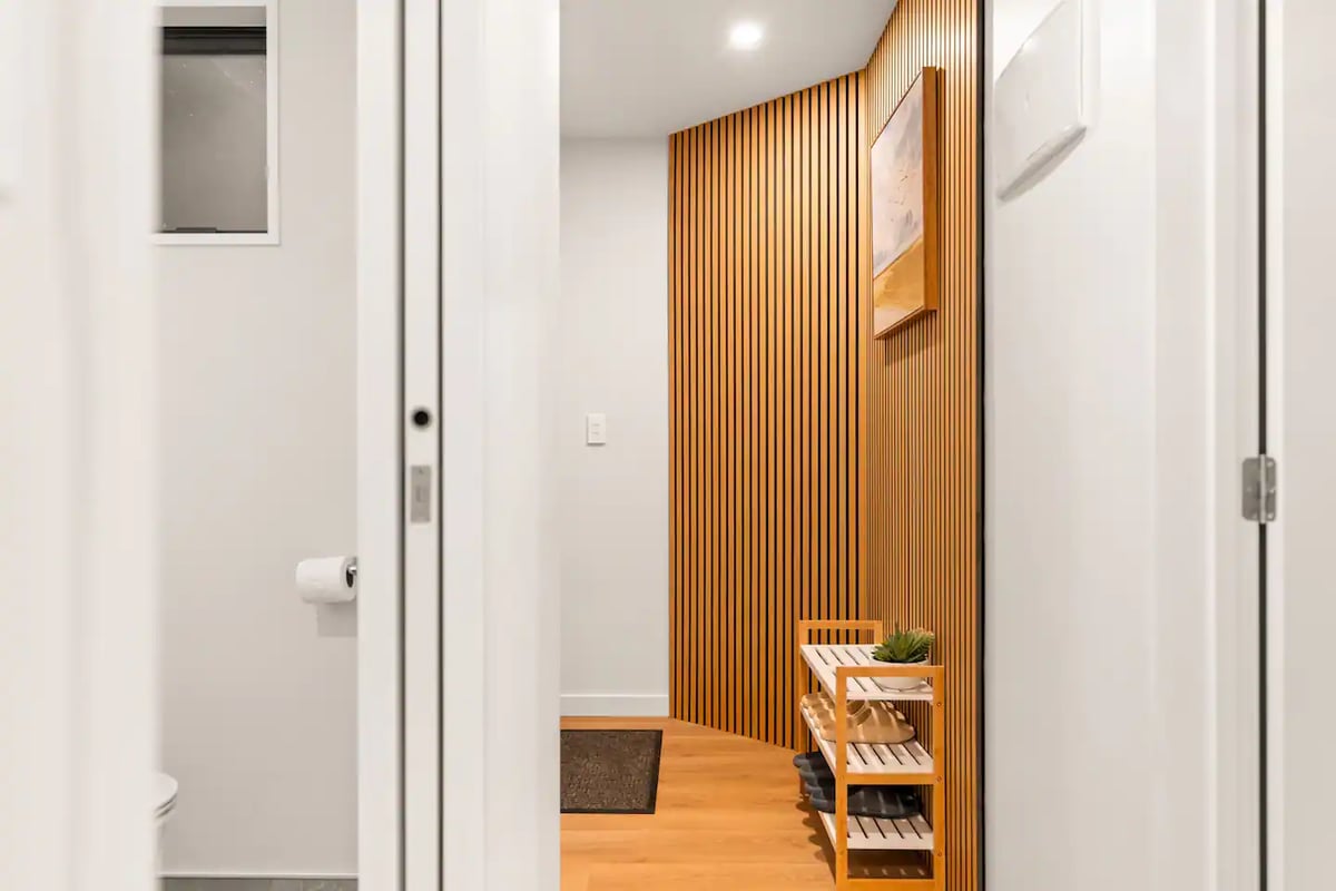 New stylish 2bedroom studio/UnitD