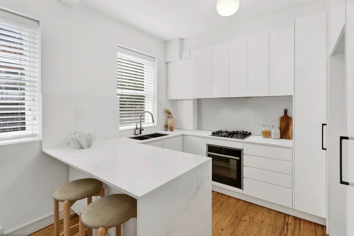 BB009 - Neutral Bay Village Living  | Modern Comfort