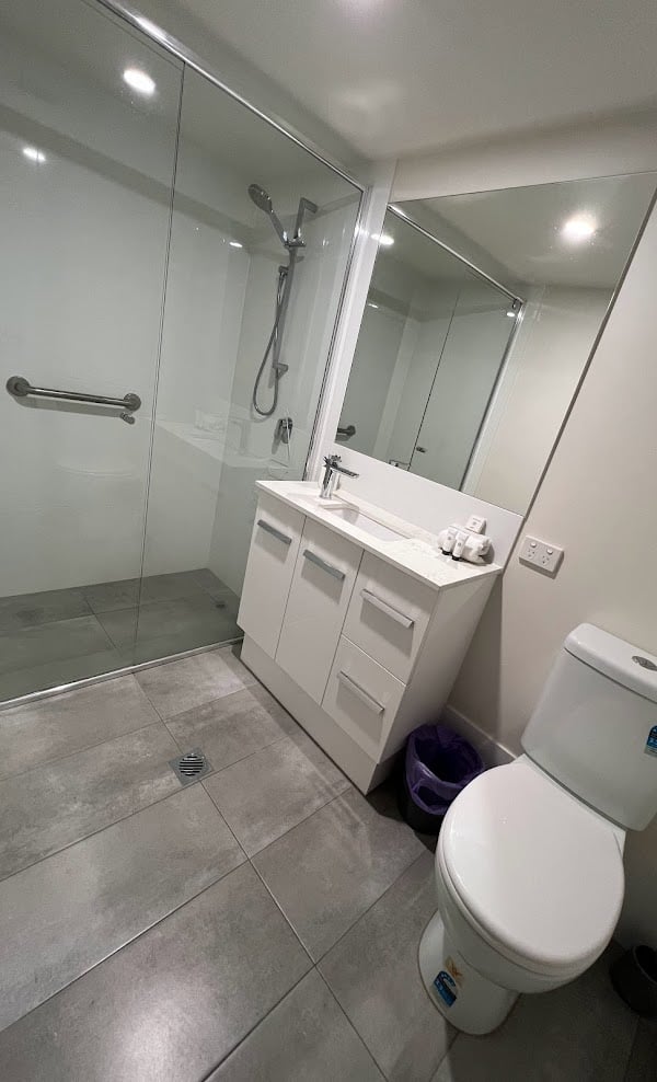 2 Bedroom Deluxe Apartment