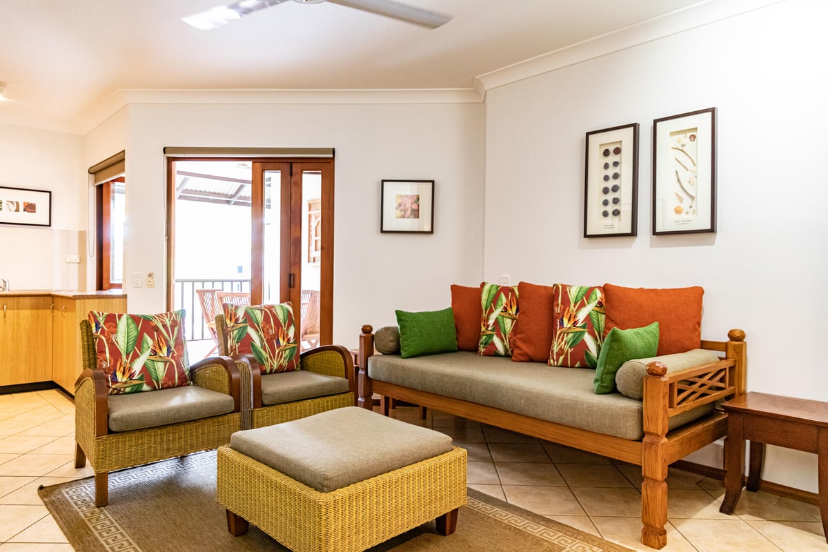 Deluxe King Pool View Apartment 