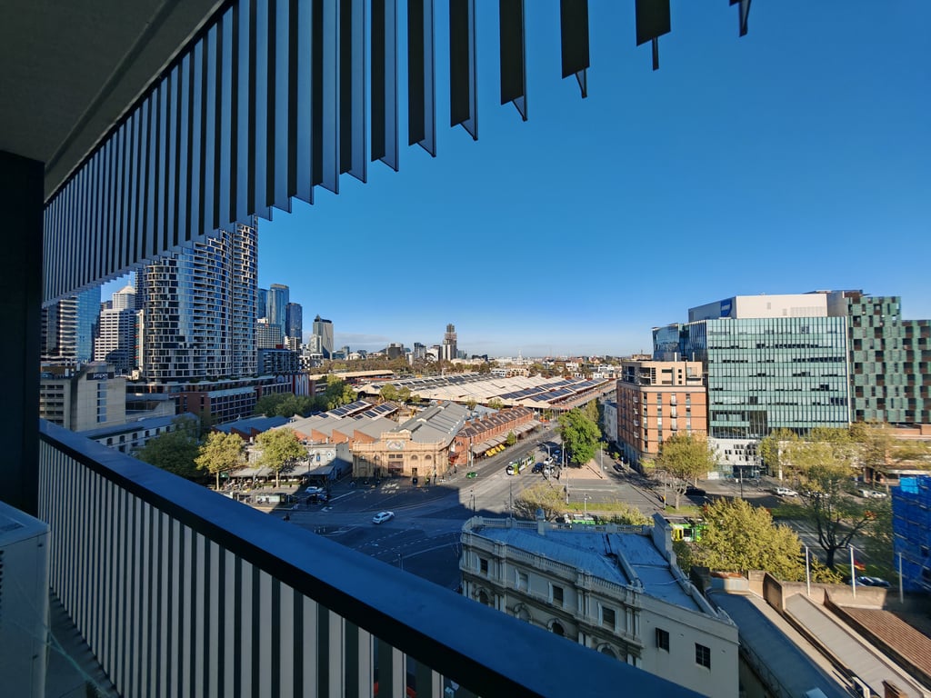 Homey Comfort at Victoria Market! 2 Bedrooms | 1 Bathroom 