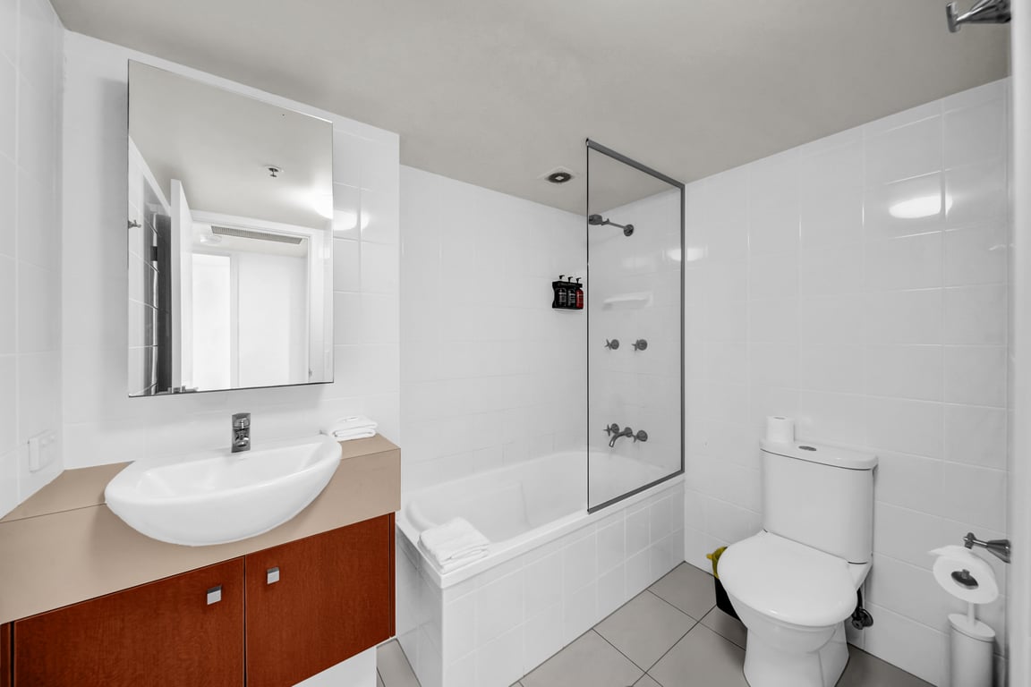 3 Bedroom Apartment 