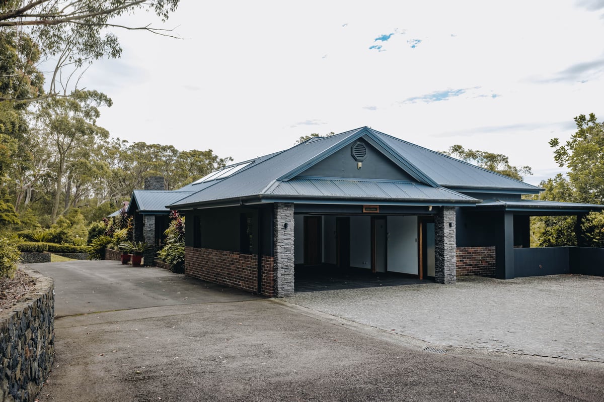 Gymea House 6 Bedrooms