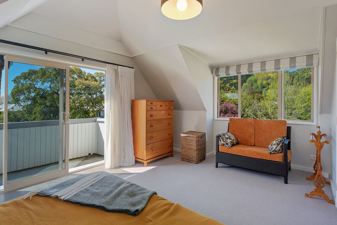 Queen's Garden Villa