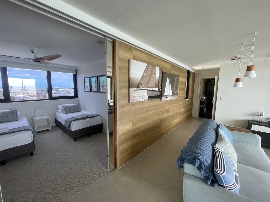 Apartment 50 Level 16 -2 Bedroom Luxury Apartment, Eastern side