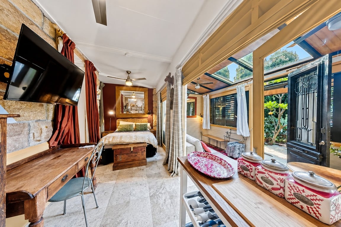 LITT1 - Mosman Oasis | Rustic Garden Guest Suite