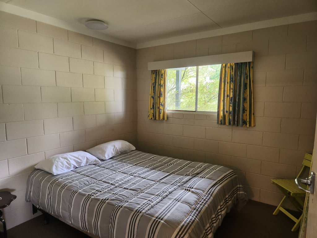 Rainbow Point Pad - Large Elevated Bach With Lake And Mountain Views Free Wi-Fi