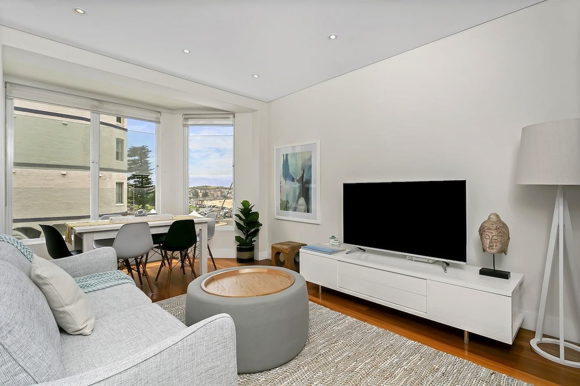 BB010 - Bondi Beachfront | Stay In The Heart Of The Action
