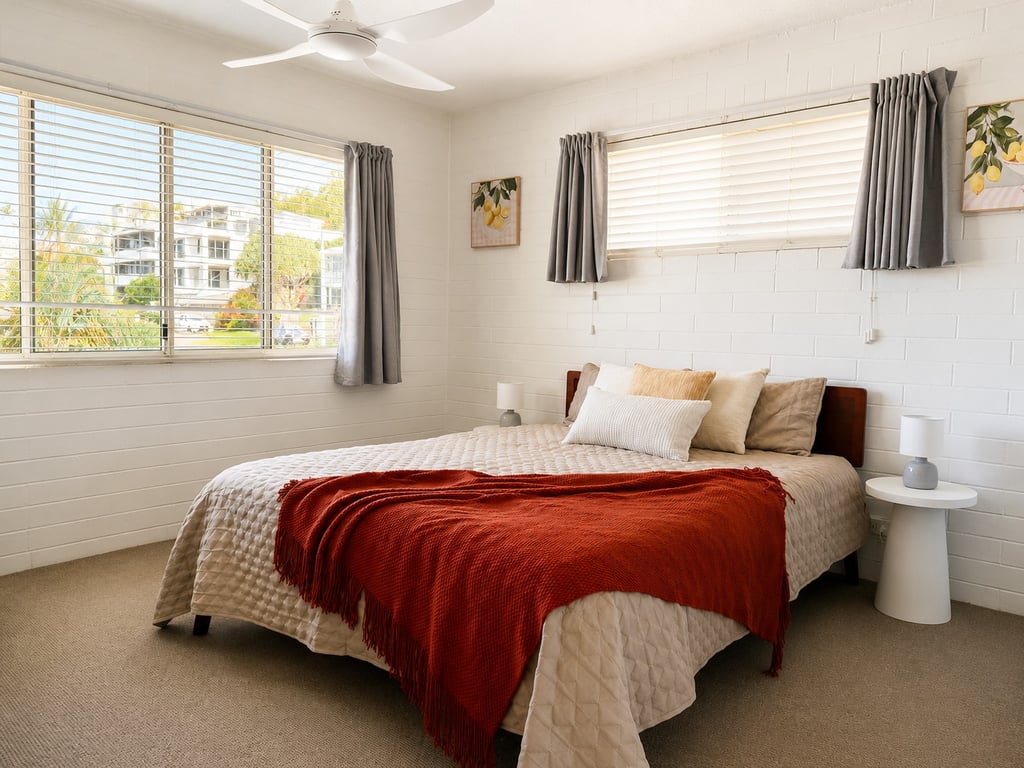 1 Bedroom Apartment with Seaview