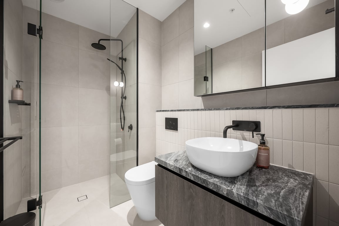 Ocean Glimpse - A Designer Sub-Penthouse @ 333STK