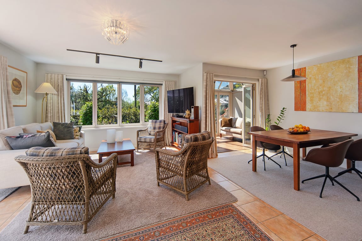 Queen's Garden Villa