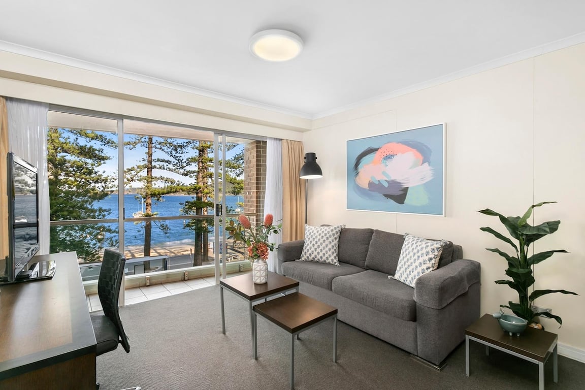 MAN54 - Manly Moments | Harbour Views With Gym & Sauna