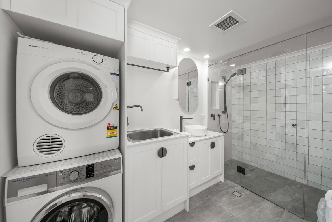 2 Bedroom Sub Penthouse Pool and Ocean View -Unit 20 with A/C