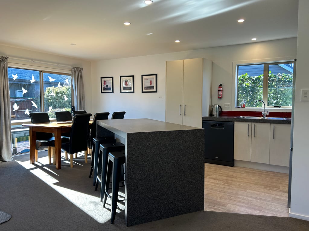 7 Hepburn Lane (Pet Friendly) 