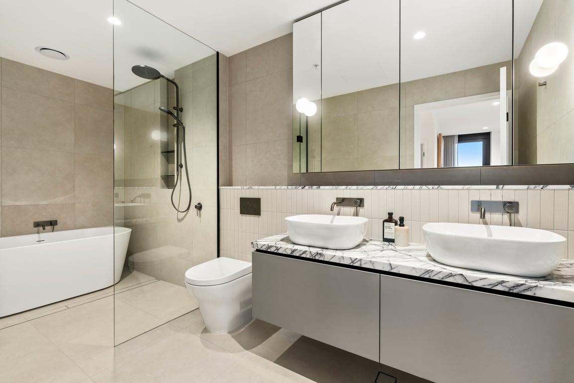 The Sun Gallery @ 333STK | Luxury Duplex Penthouse