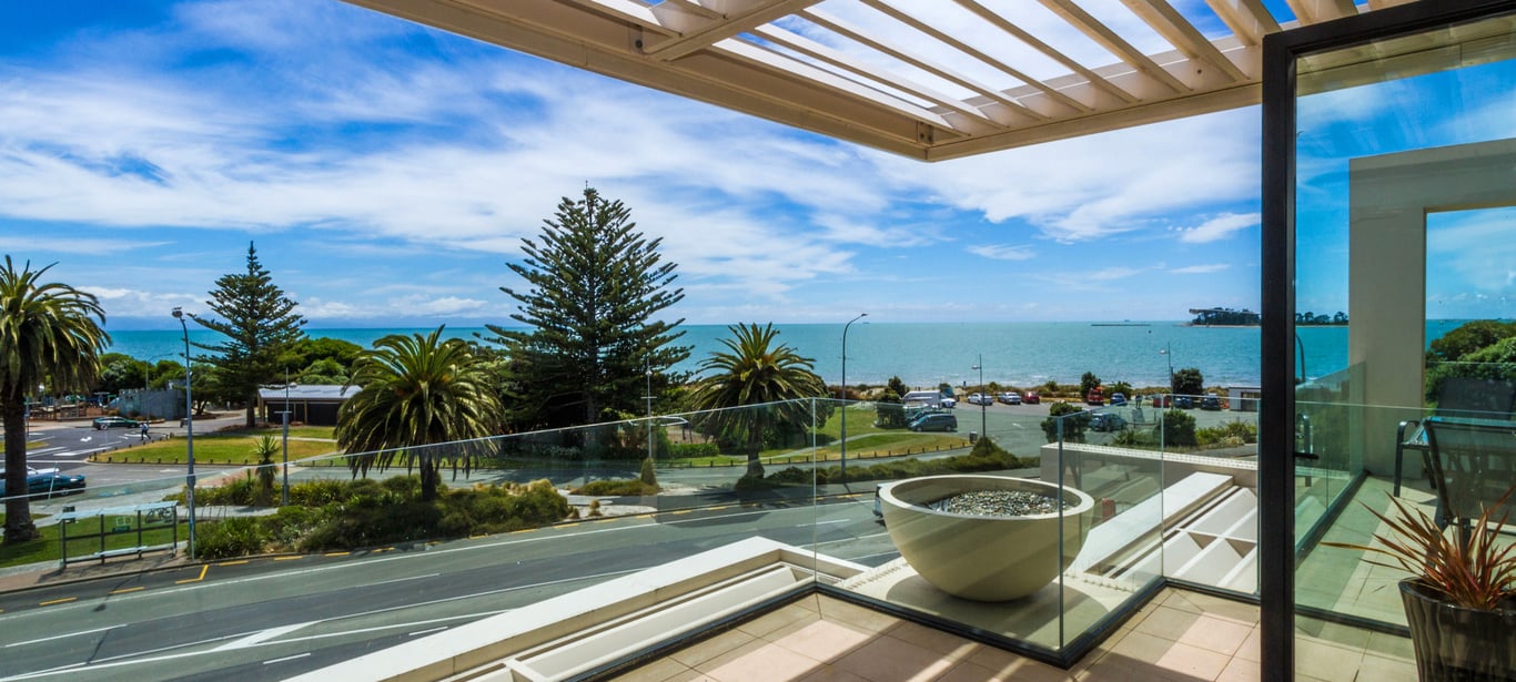 Silver Sands Apartment