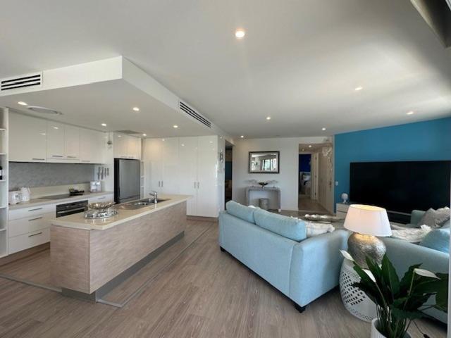 King/Queen Ocean View Executive