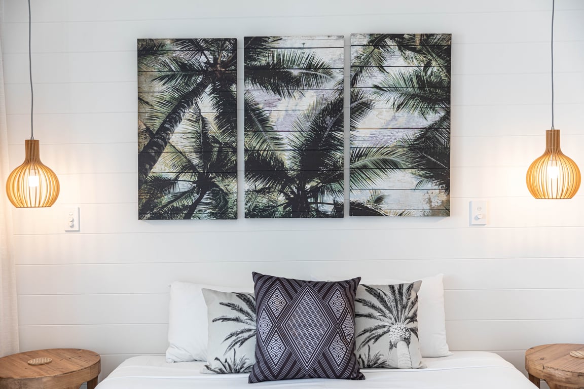 2 Bedroom SIGNATURE Ocean View Apartment