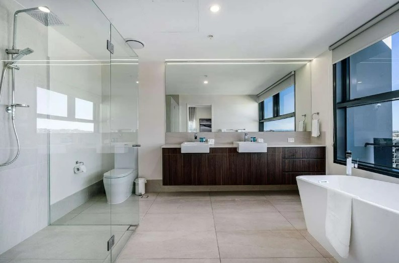 3 Bedroom Skyroom Apartment