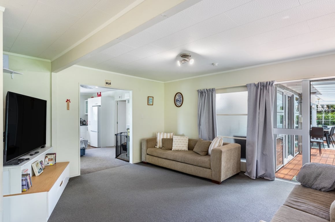 Whakaroa Retreat - Spacious Garden Getaway Near Taupo