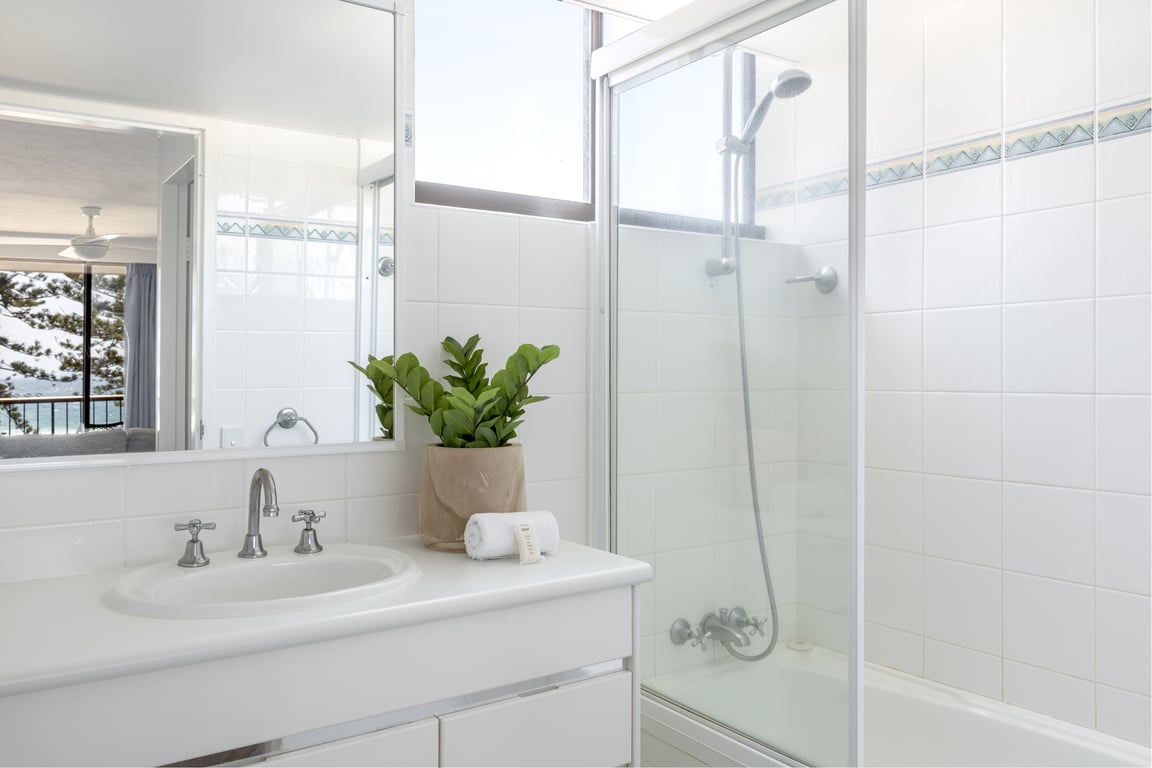 2 Bedroom Deluxe Apartment