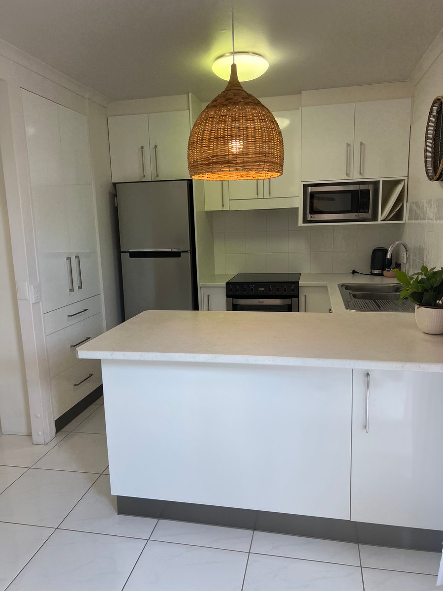 Unit 15 - Stylish 2 Bedroom Townhouse with Tennis Court View