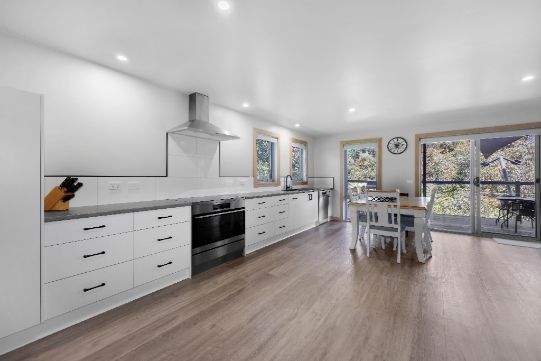 Alpine Edge Retreat- Gateway to Mount Buller