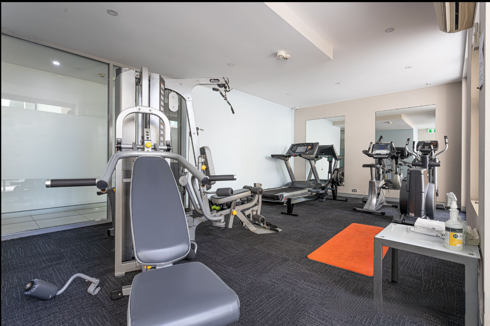 3 Bedroom Penthouse (40)
