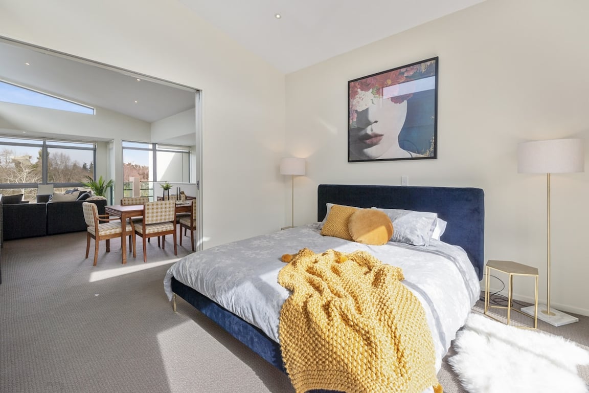 Riverside Views - Taupo Holiday Home