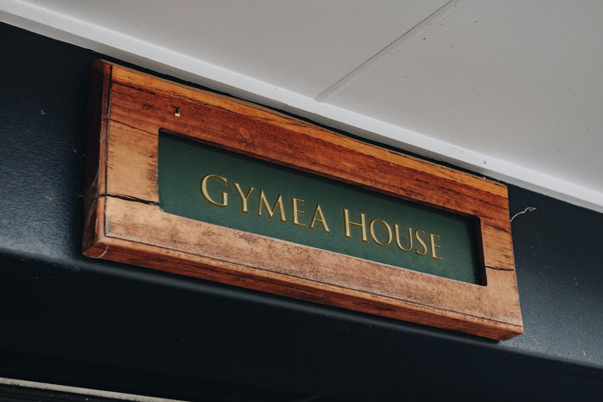 Gymea House 6 Bedrooms