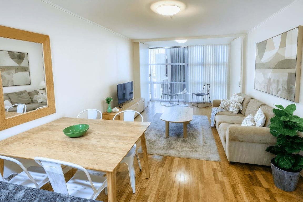 ATCH9 - St Leonards Comfort | Modern Urban Oasis