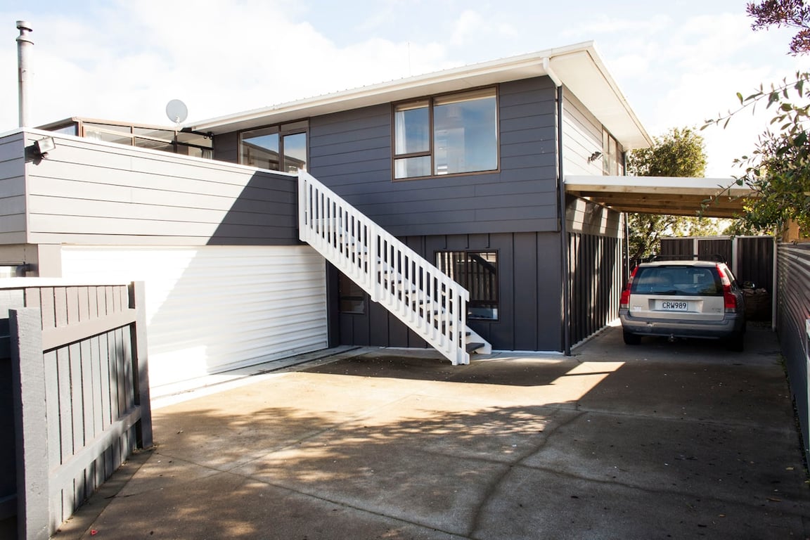 Spacious Family Home With Wi-Fi & Walk To The Lake