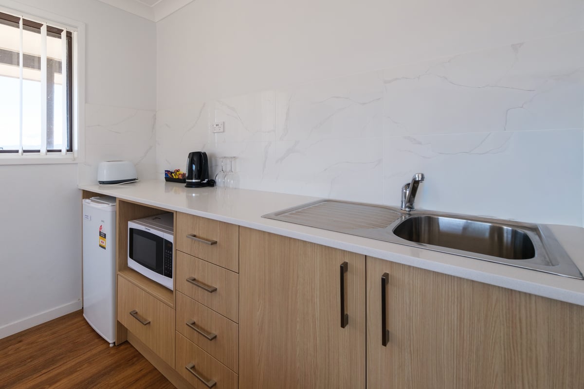 King Room Kitchenette