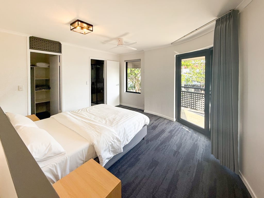 One Bedroom Townhouse