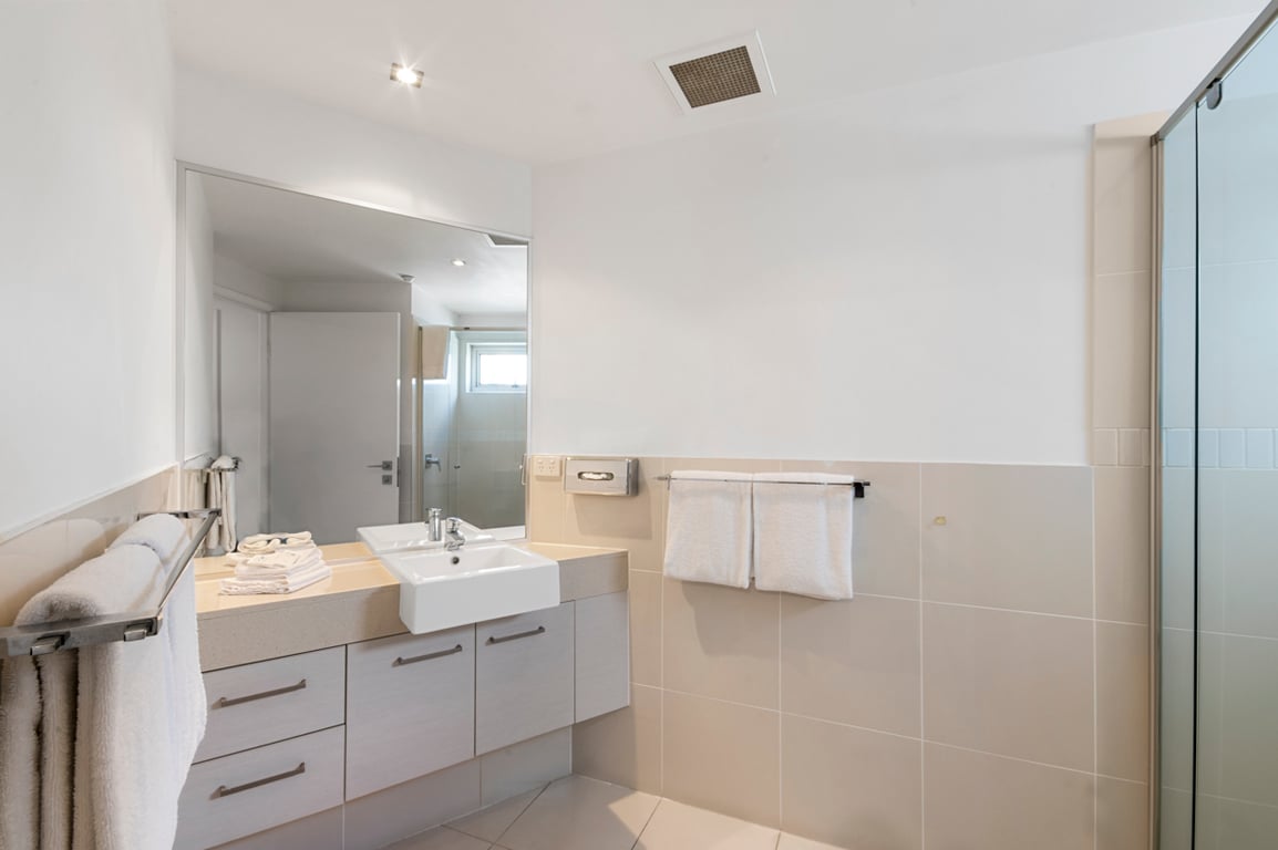 3 Bedroom Ocean View Apartment