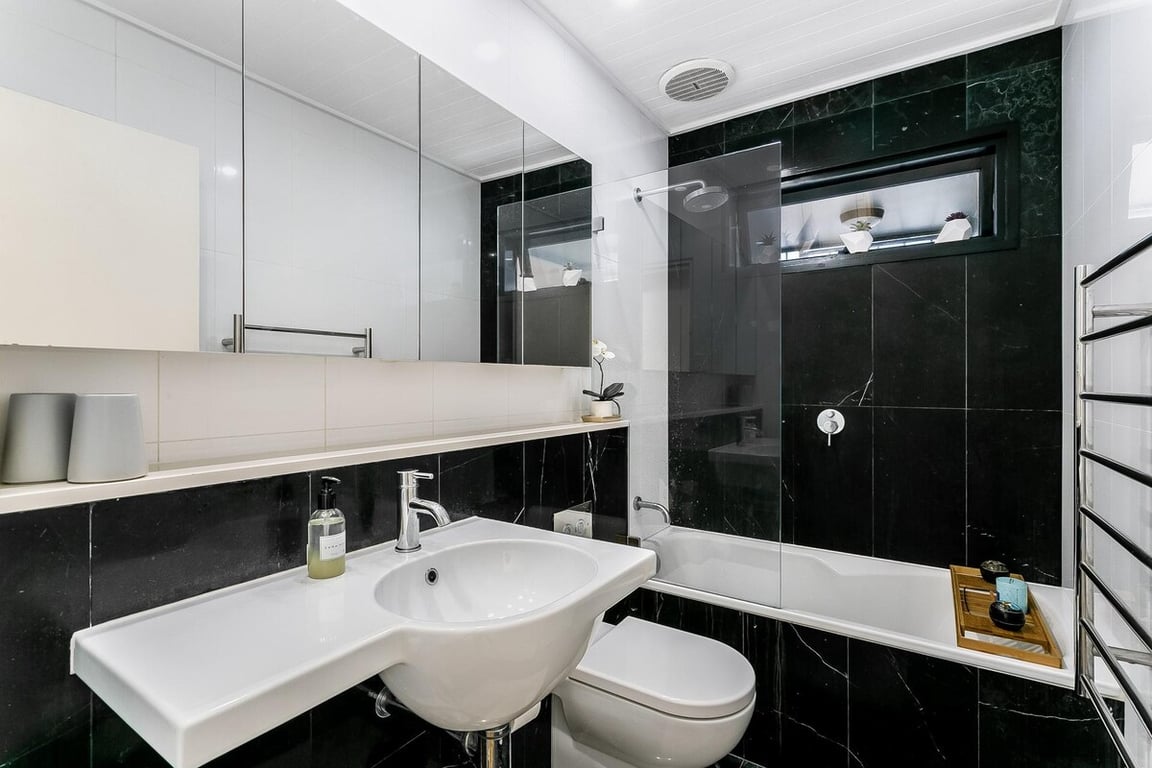 HOLDS - Neutral Bay Nest | Heritage Charm X Modern Comfort
