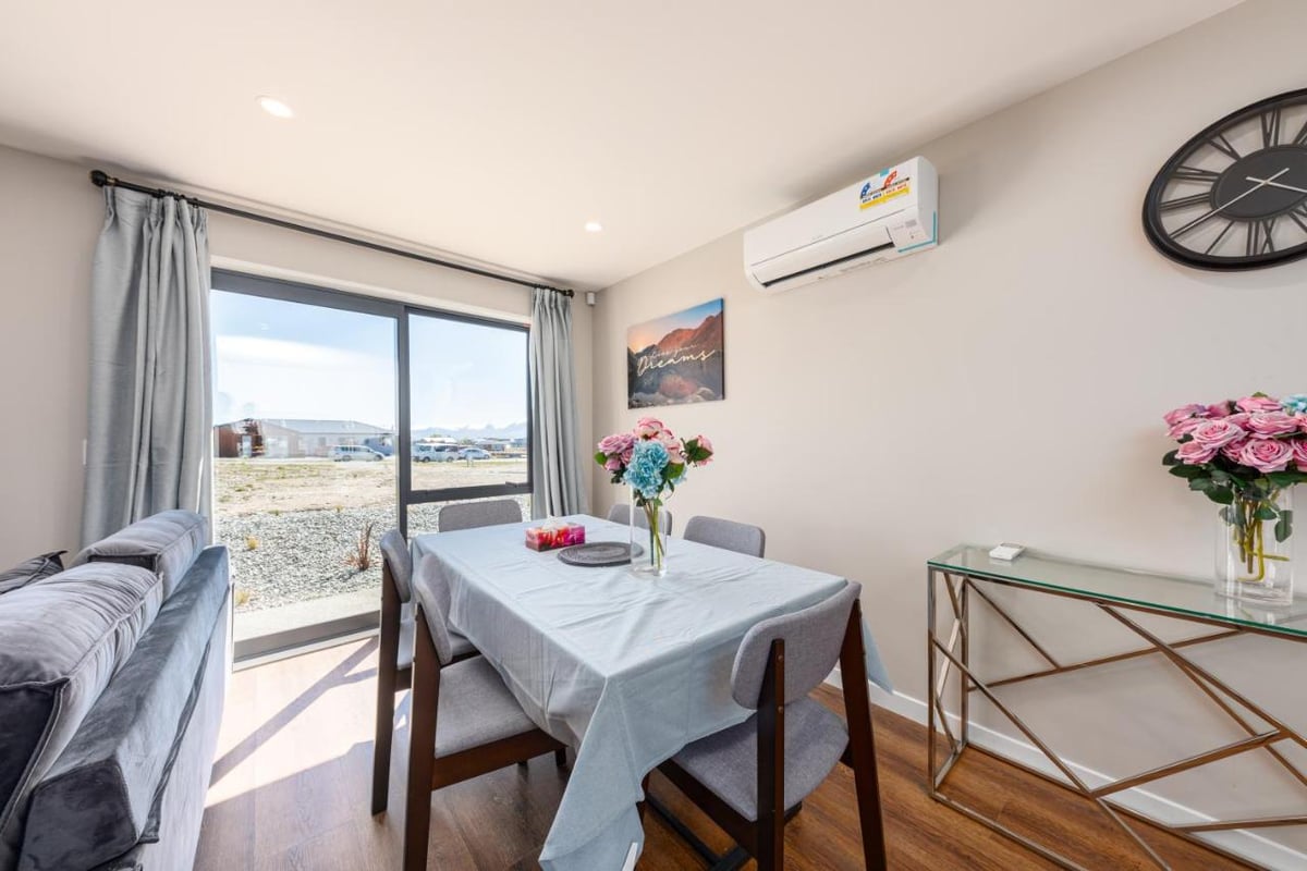 TLH 3 Bedroom Apartment