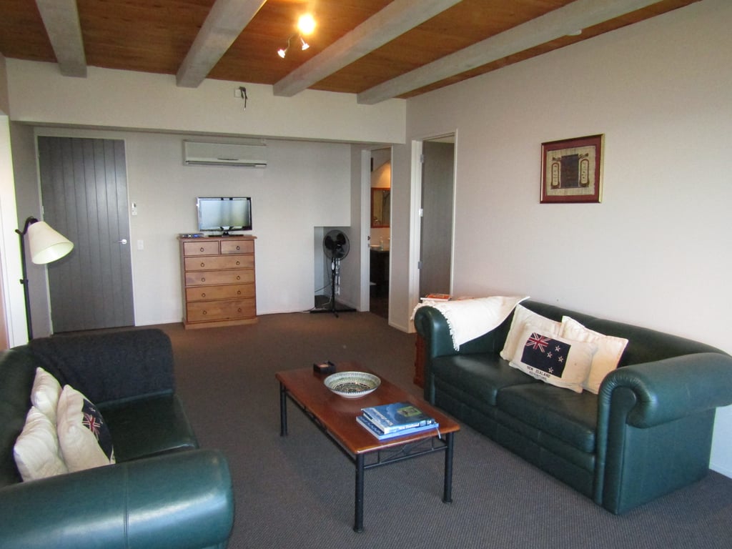 Magical In Mapara - Lake And Mountain Views