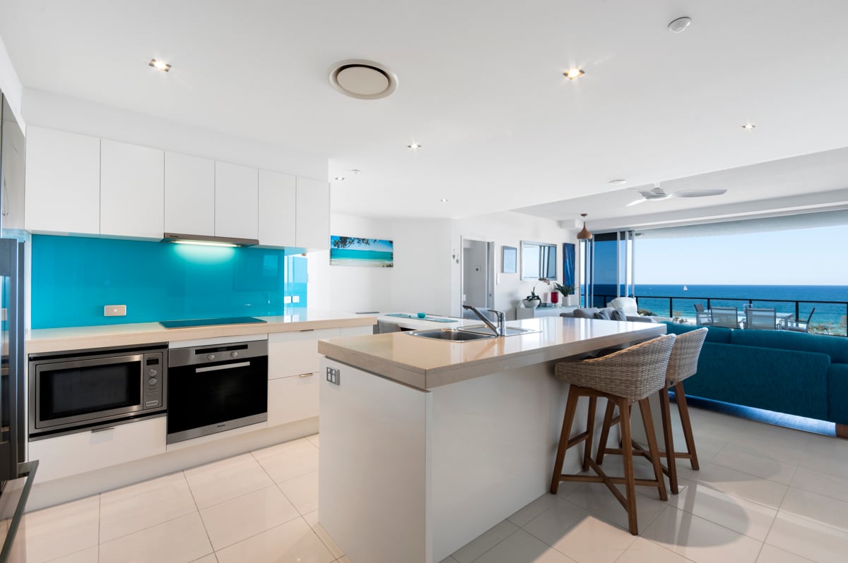 2 Bedroom Ocean View Apartment