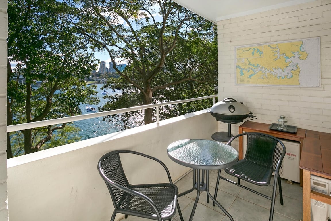KURR6 - Kurraba Point Pad | Serene Harbour Views