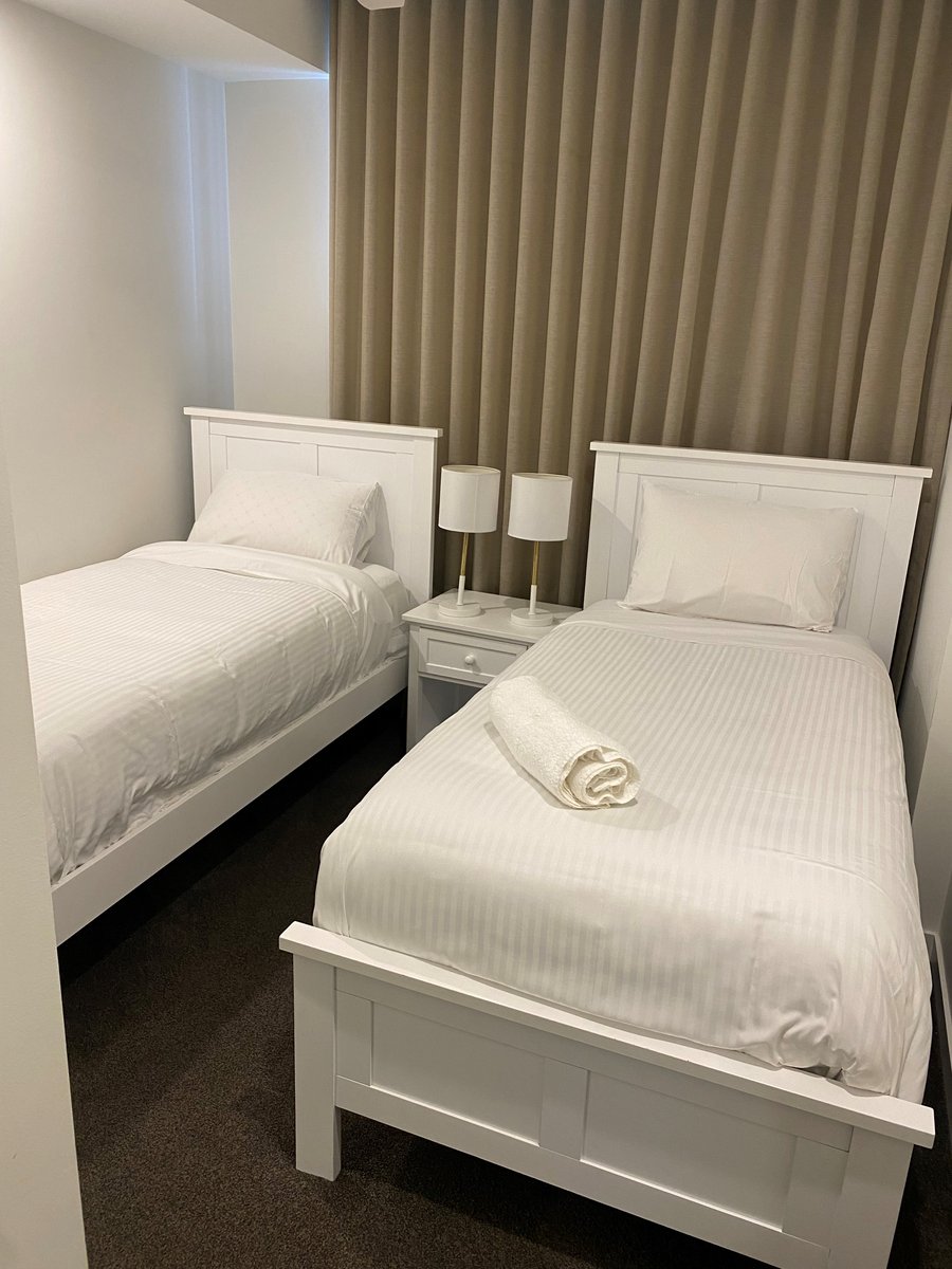 UNIT 10708 THE COSMOPOLITAN COTTON TREE  96 MEMORIAL AV