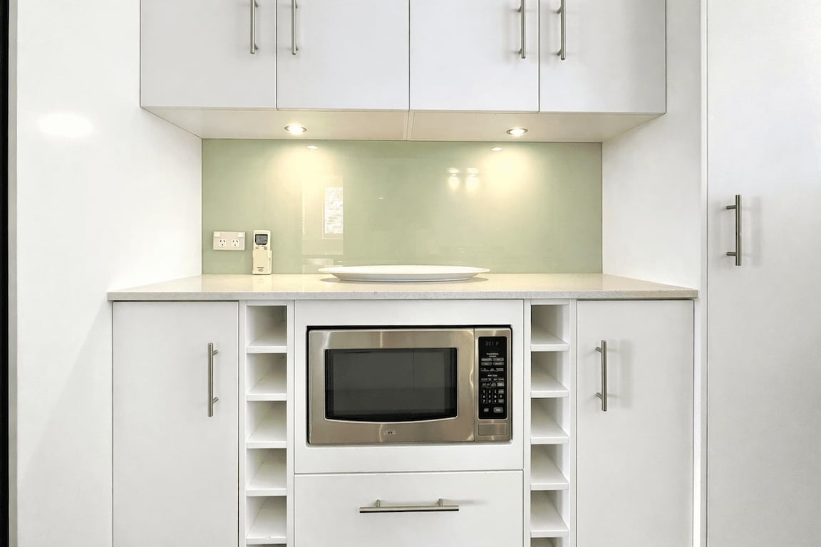 RAG25 - Balmoral Beach Lifesaver | Executive Listing