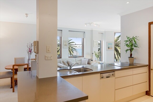 CP302 - Cremorne Point Paradise | Views Of Opera House