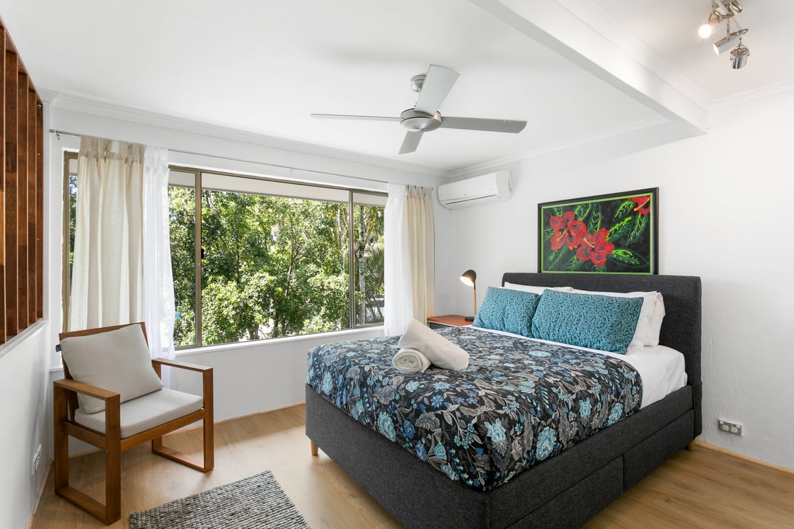 Unit 17 - Eclectic Style Central 2 Bedroom Town House