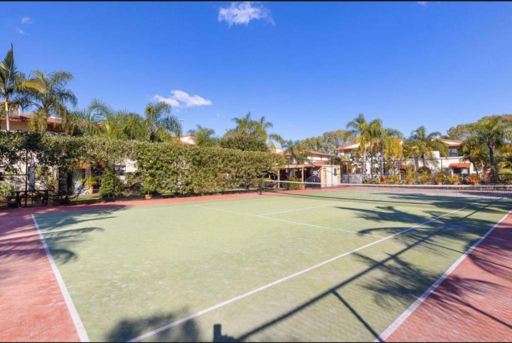 Noosa Keys 3 Bedroom Apartment With Large Balcony
